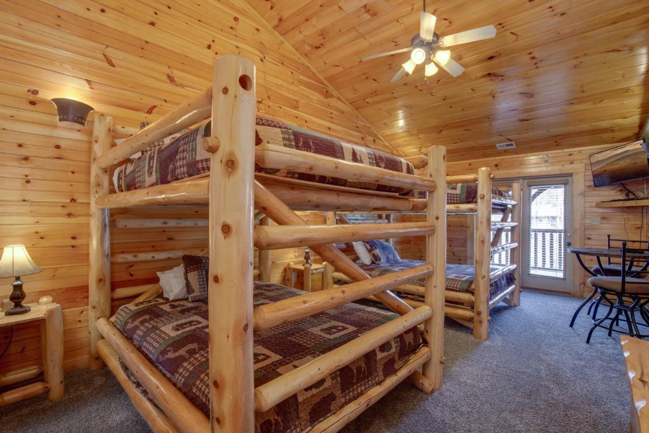 Pine Tree Lodge Gatlinburg Exterior photo