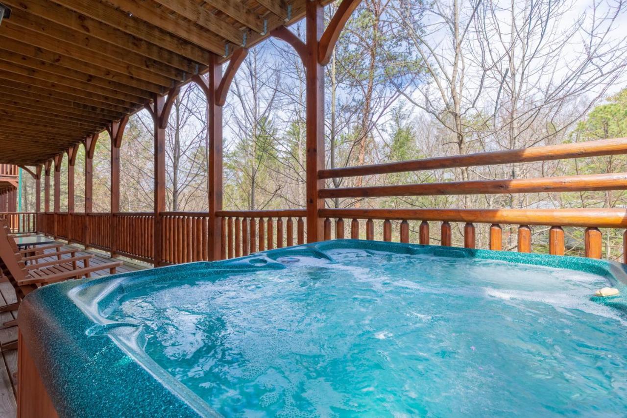 Pine Tree Lodge Gatlinburg Exterior photo