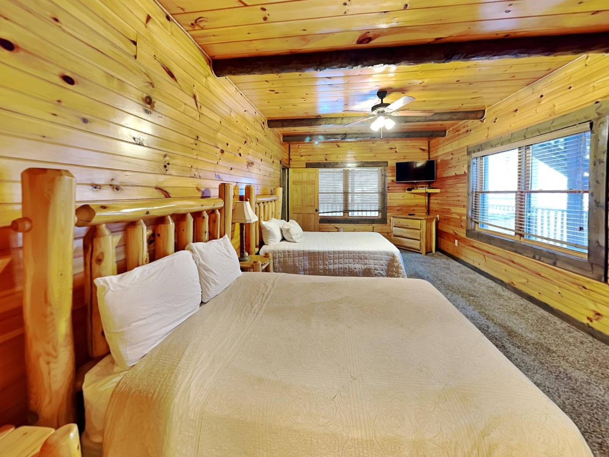 Pine Tree Lodge Gatlinburg Exterior photo