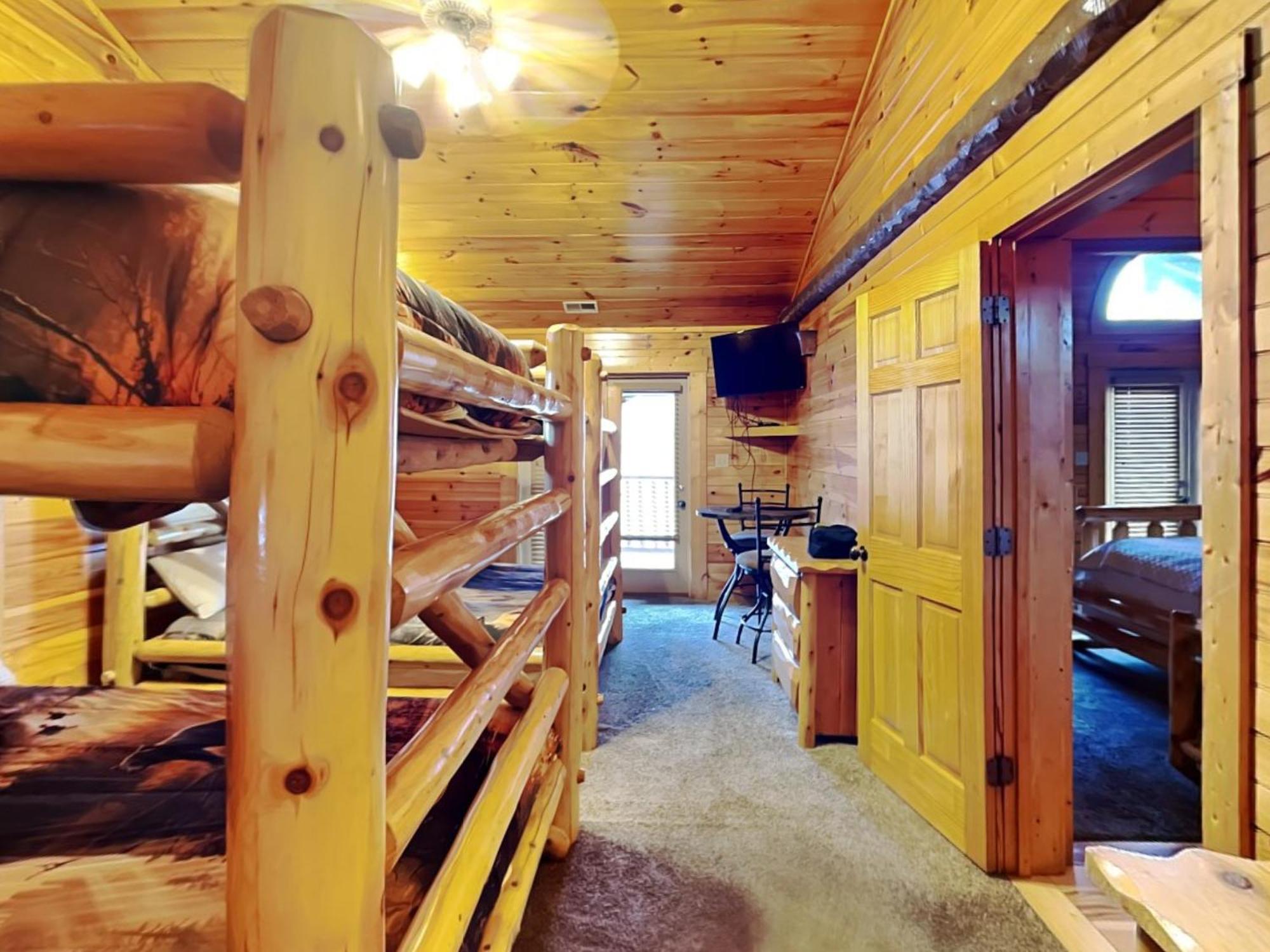 Pine Tree Lodge Gatlinburg Exterior photo